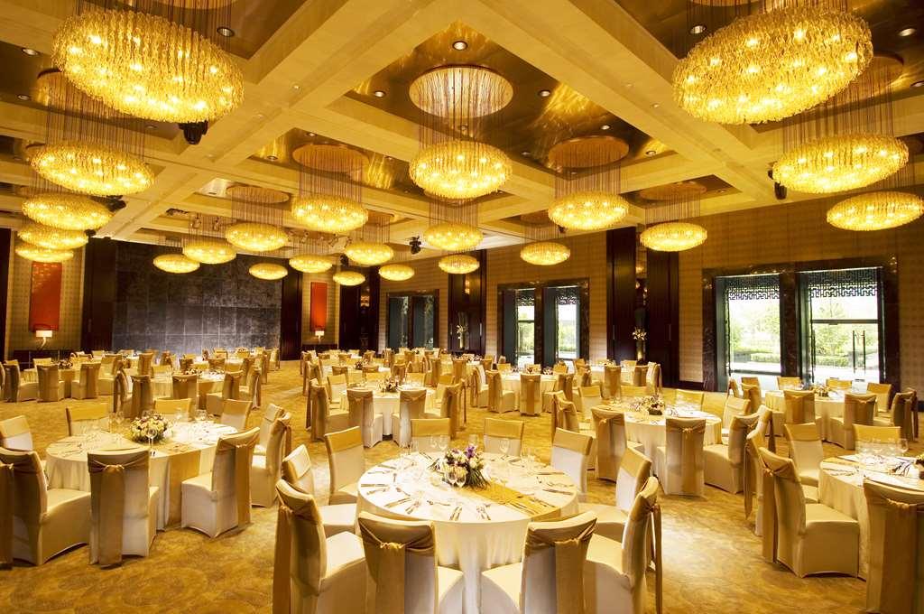 Hotel Doubletree By Hilton Pekín Facilidades foto