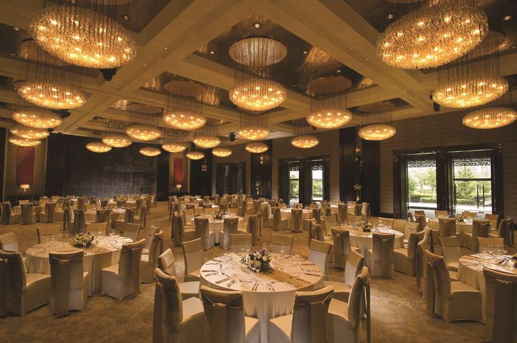 Hotel Doubletree By Hilton Pekín Facilidades foto